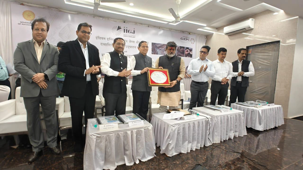 Shri Uday Samant, Hon’ble Minister of Industries, Govt. of Maharashtra Inaugurates Indian Institute of Gems & Jewellery (IIGJ), Training and Skilling Centre in Ratnagiri: GJEPC