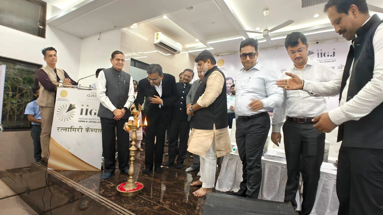 Shri Uday Samant, Hon’ble Minister of Industries, Govt. of Maharashtra Inaugurates Indian Institute of Gems & Jewellery (IIGJ), Training and Skilling Centre in Ratnagiri: GJEPC